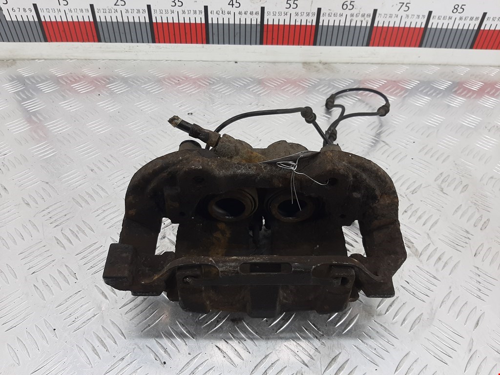 Суппорт передний правый MERCEDES-BENZ M-Class W164 ML 2005-2011