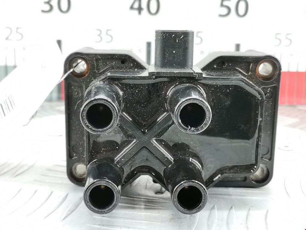 Катушка зажигания FORD Fiesta 2008-2012