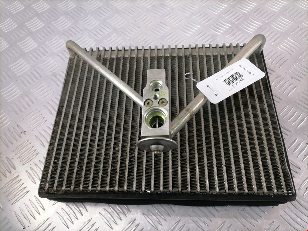 Испаритель кондиционера VOLVO V70 II 2000-2007