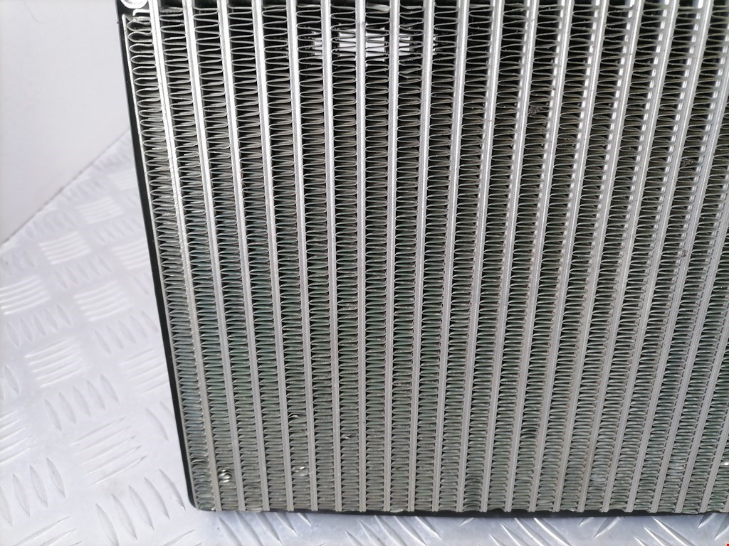 Испаритель кондиционера VOLVO V70 II 2000-2007