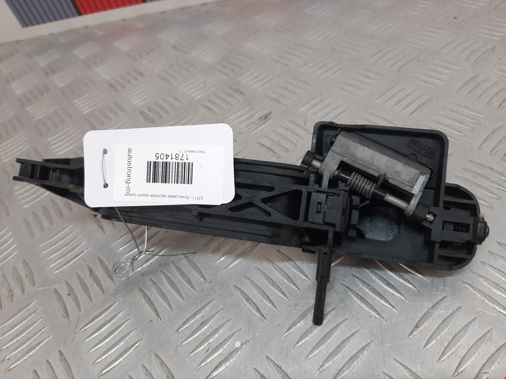 Ручка двери задней наружная правая FORD Fiesta 2001-2008