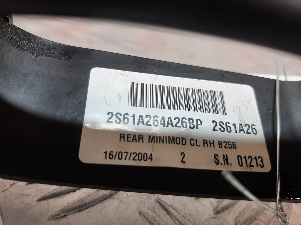 Ручка двери задней наружная правая FORD Fiesta 2001-2008