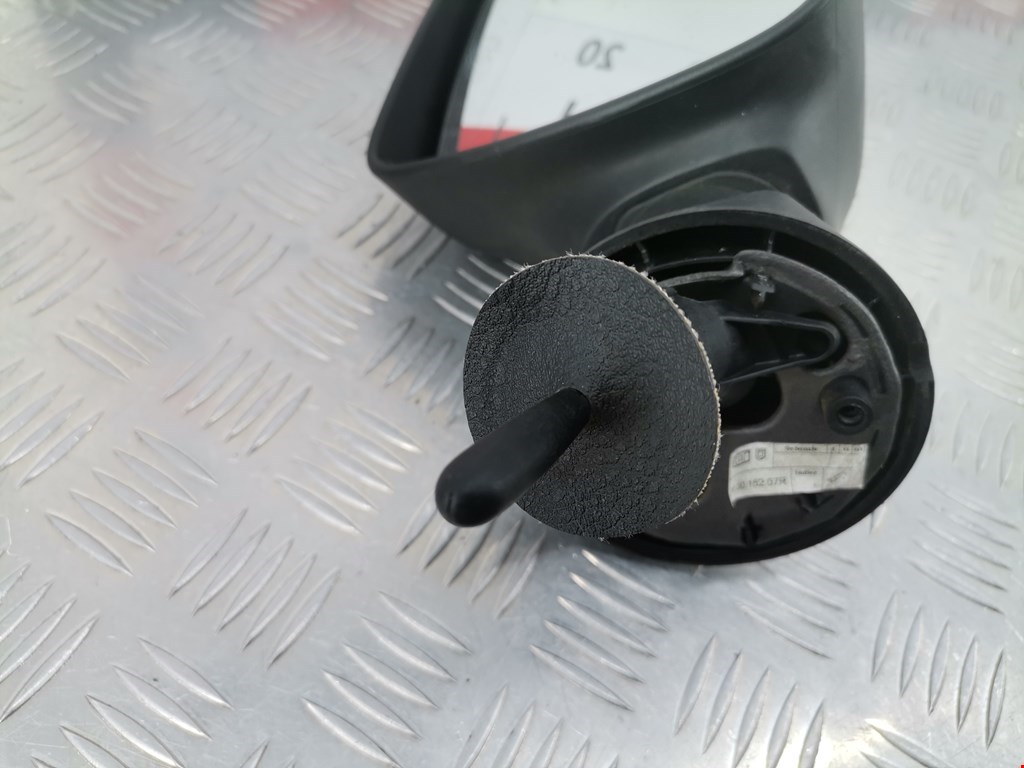 Зеркало правое DACIA Sandero 2008-2012