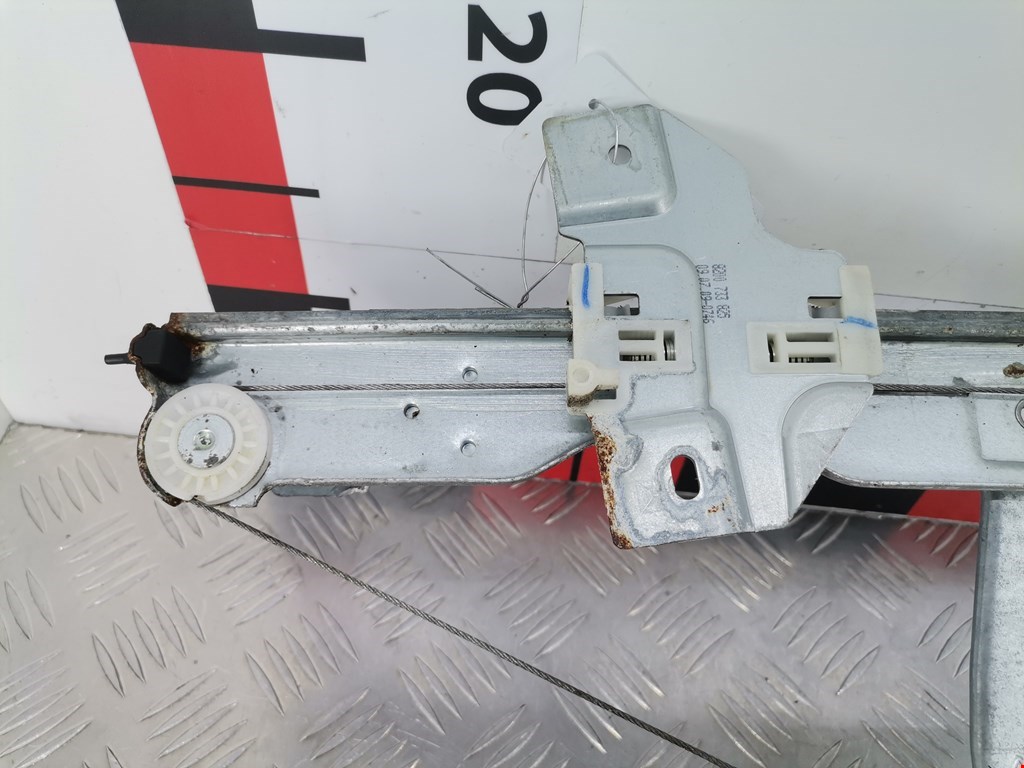 Стеклоподъемник передний правый RENAULT Sandero 2009-2014