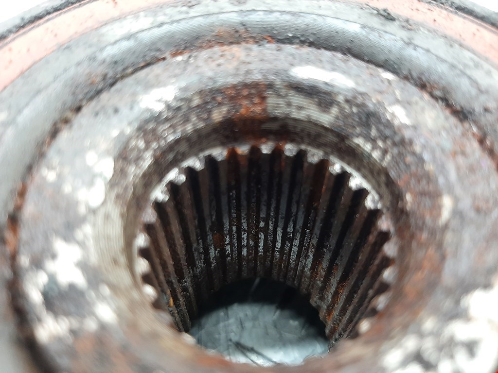 Ступица задняя левая MERCEDES-BENZ C-Class C-klasse W204 2007-2015