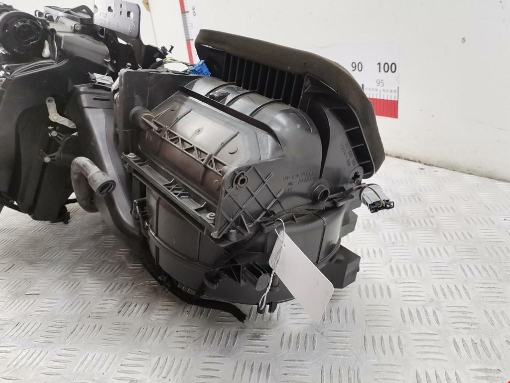 Испаритель кондиционера VOLKSWAGEN Golf V Plus 2004-2009