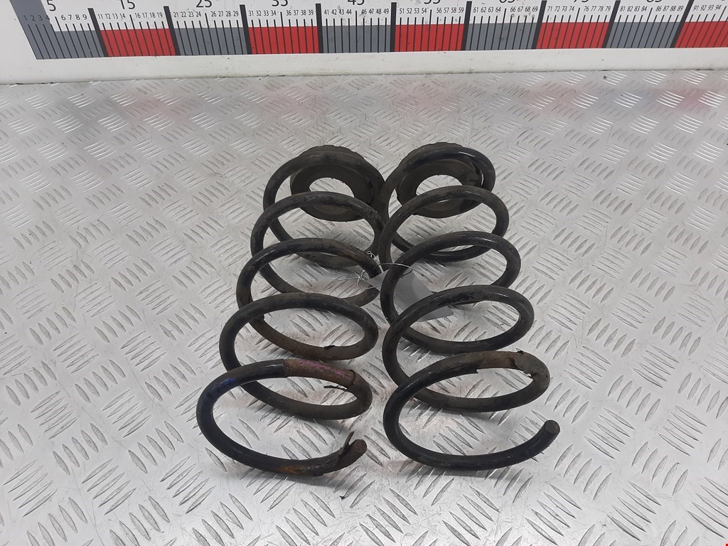 Пружина задняя левая/правая OPEL Corsa D 2006-2014