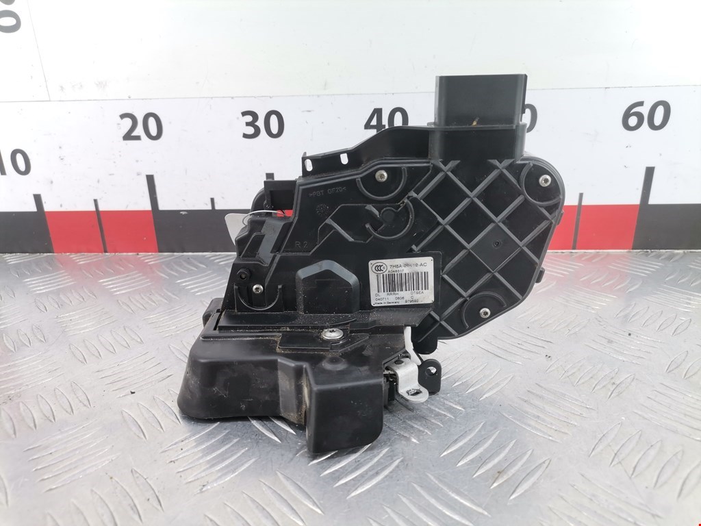 Замок двери передней правой LAND ROVER Range Rover Sport 2005-2013