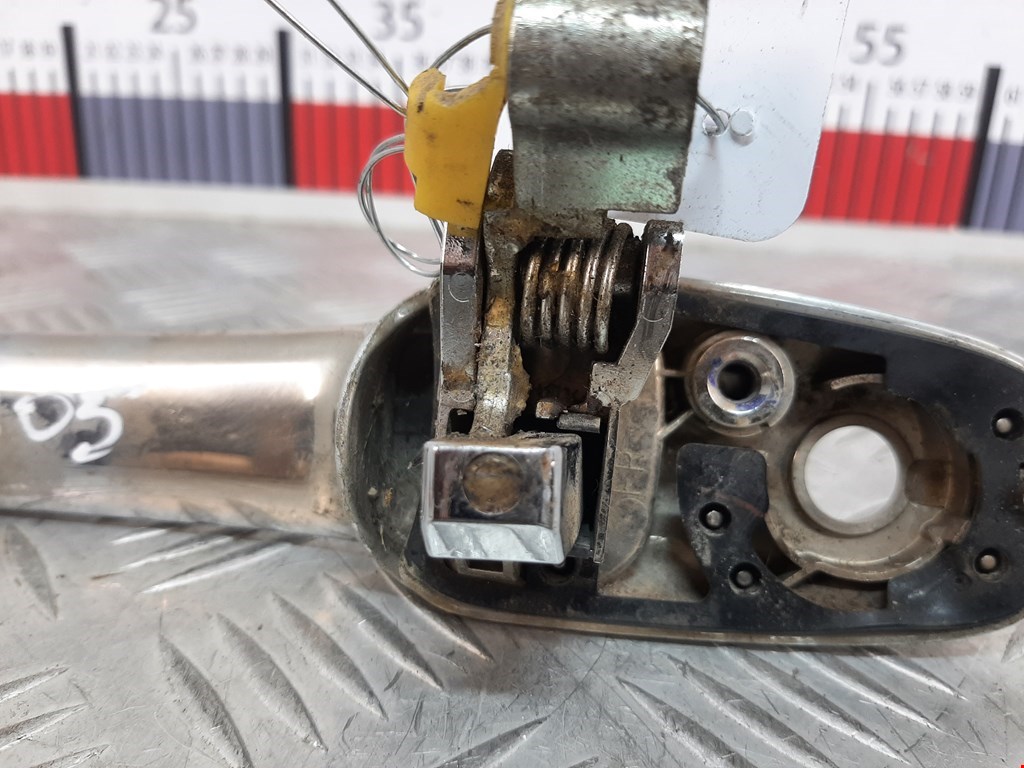 Ручка двери передней наружная правая FORD Ranger 2006-2012