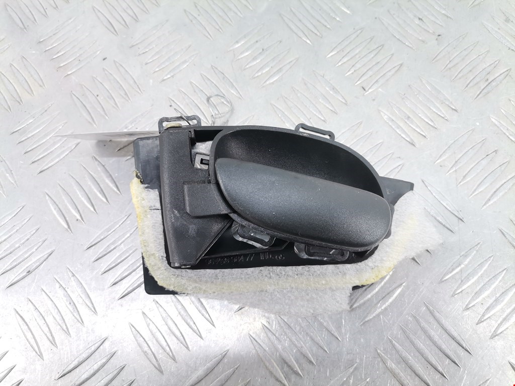 Ручка дверная передняя внутренняя левая PEUGEOT 206 1998-2012