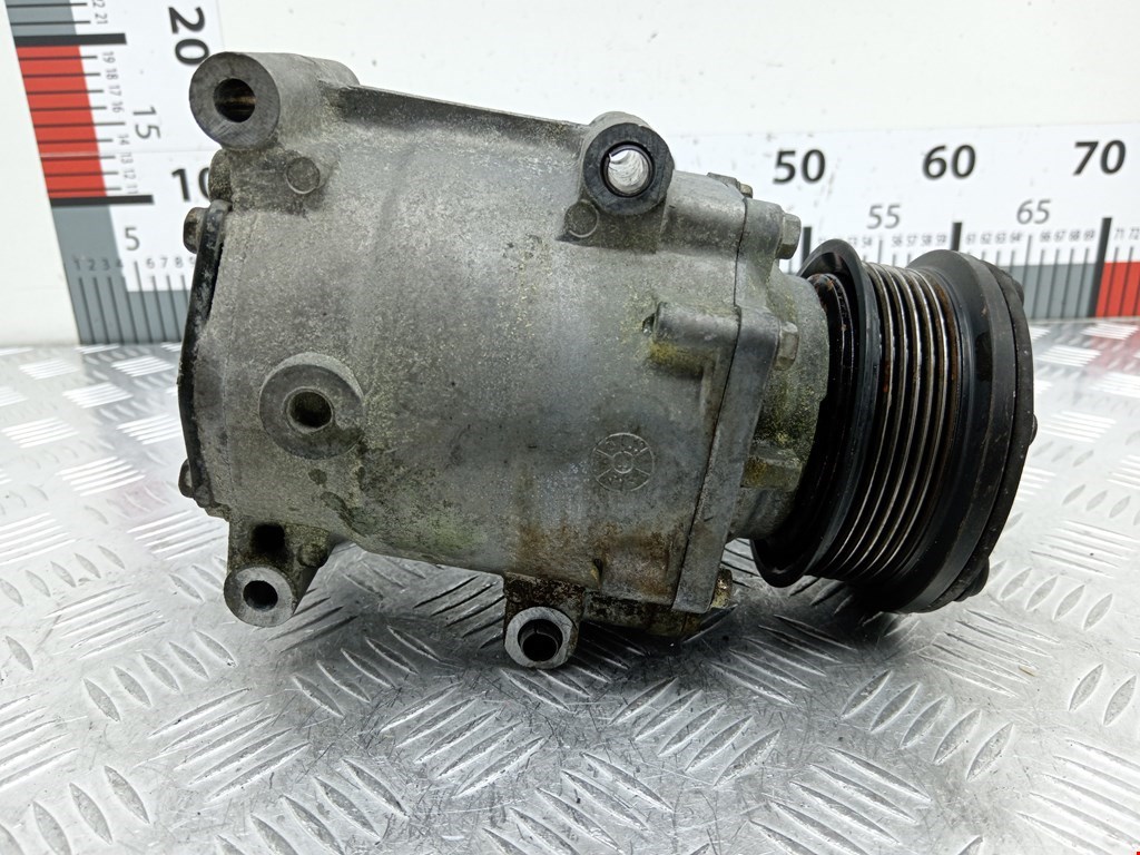 Компрессор кондиционера (системы кондиционирования) FORD Focus I 1998-2005