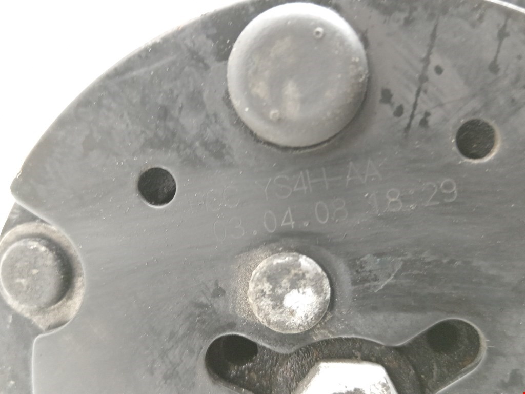 Компрессор кондиционера (системы кондиционирования) FORD Focus I 1998-2005