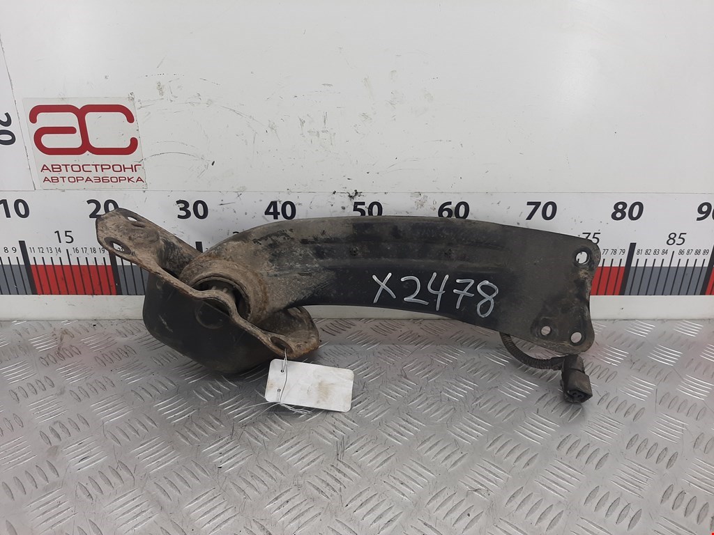 Рычаг задний правый VOLKSWAGEN Passat B6 2005-2011