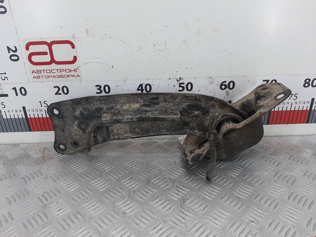 Рычаг задний правый VOLKSWAGEN Passat B6 2005-2011