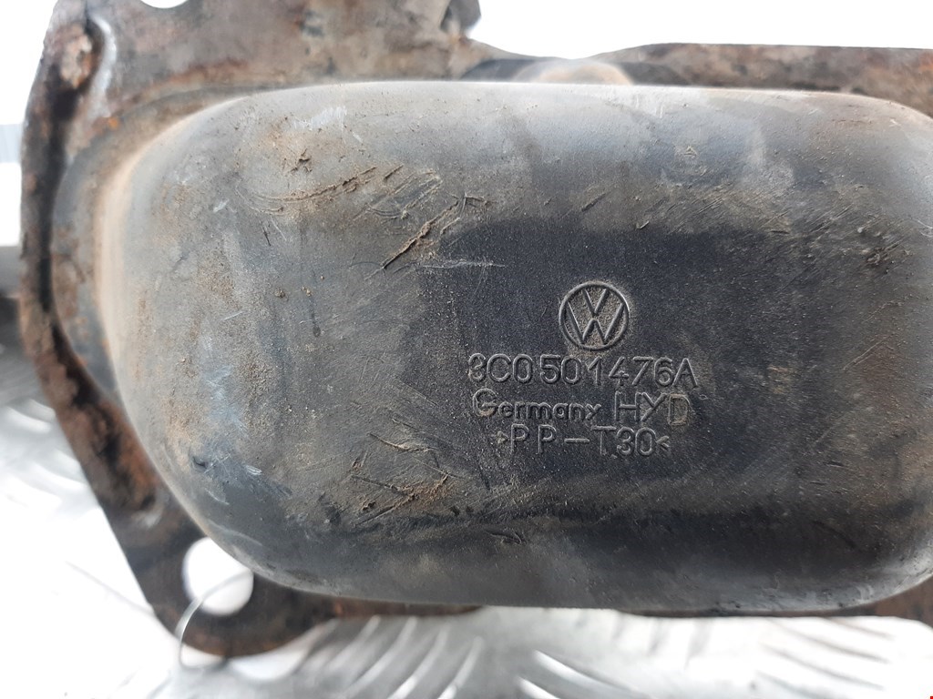 Рычаг задний правый VOLKSWAGEN Passat B6 2005-2011