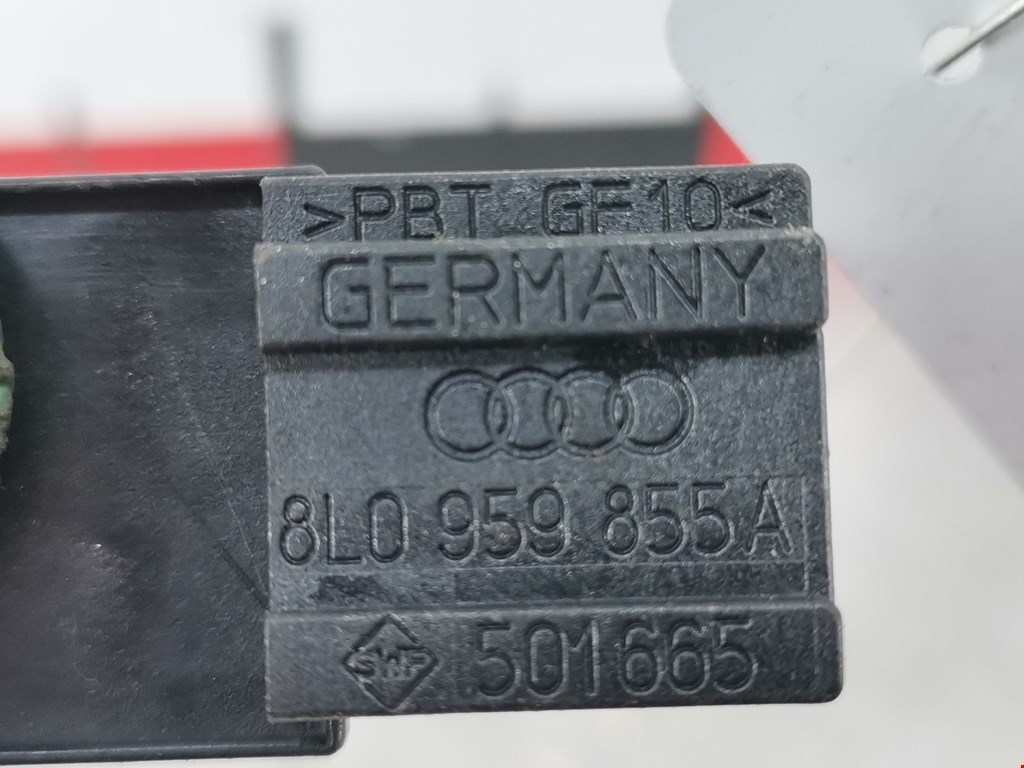 Кнопка стеклоподъемника AUDI A3 8L 1996-2003