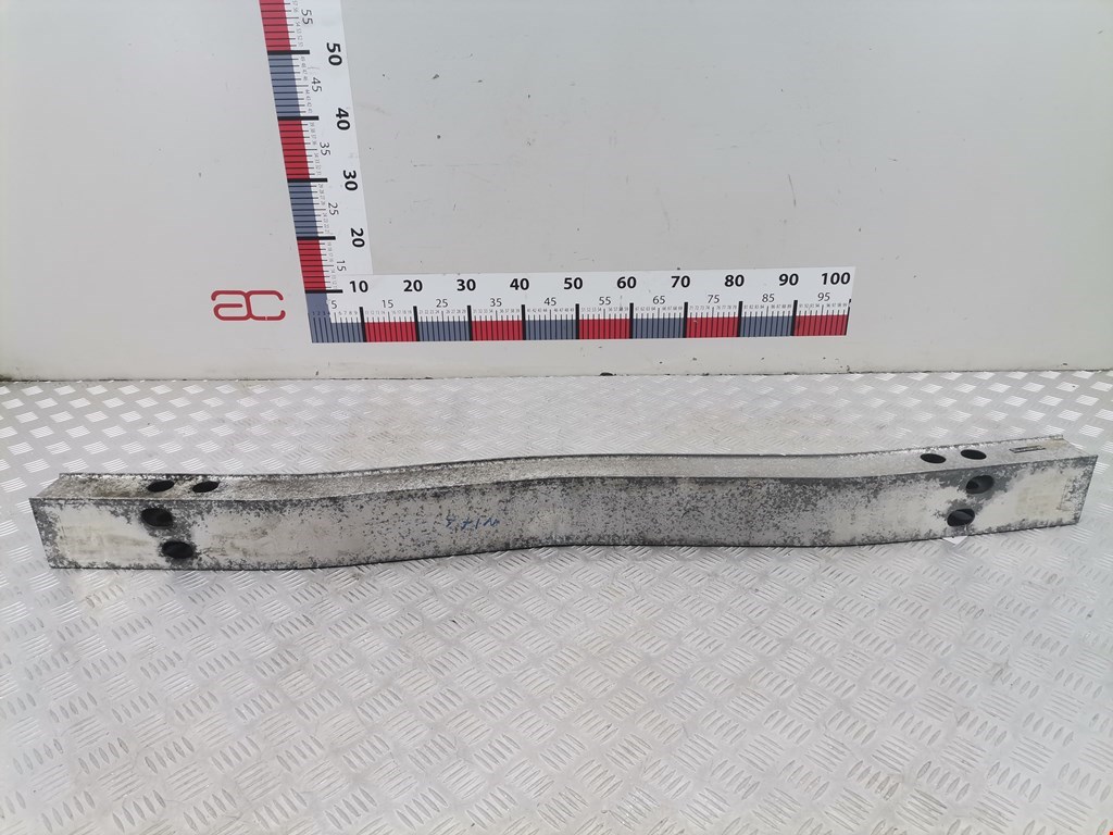 Усилитель заднего бампера (задний) TOYOTA Prius II XW20 2003-2012