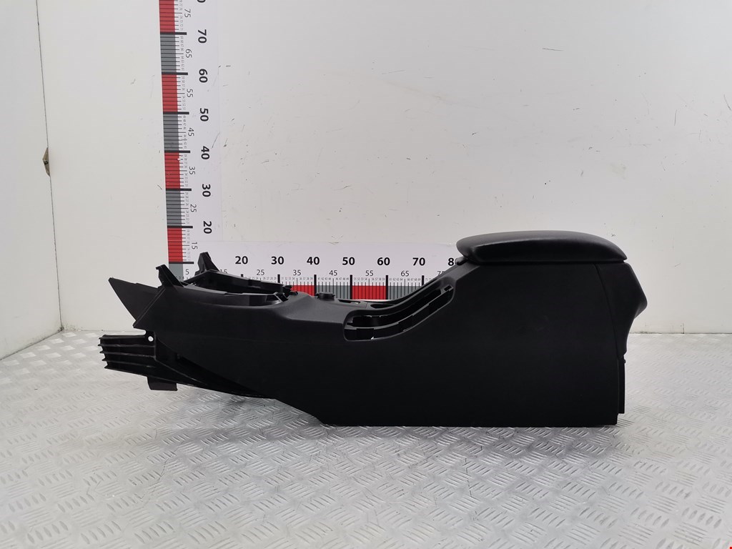 Подлокотник в салон PEUGEOT 308 2007-2015