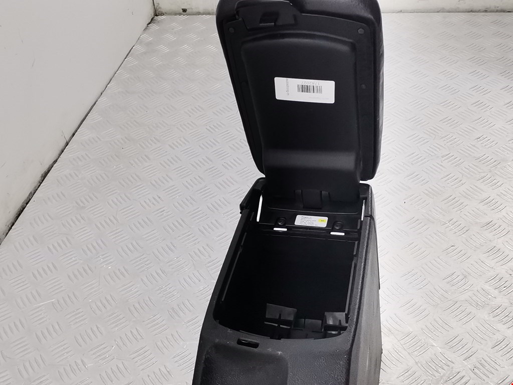 Подлокотник в салон PEUGEOT 308 2007-2015