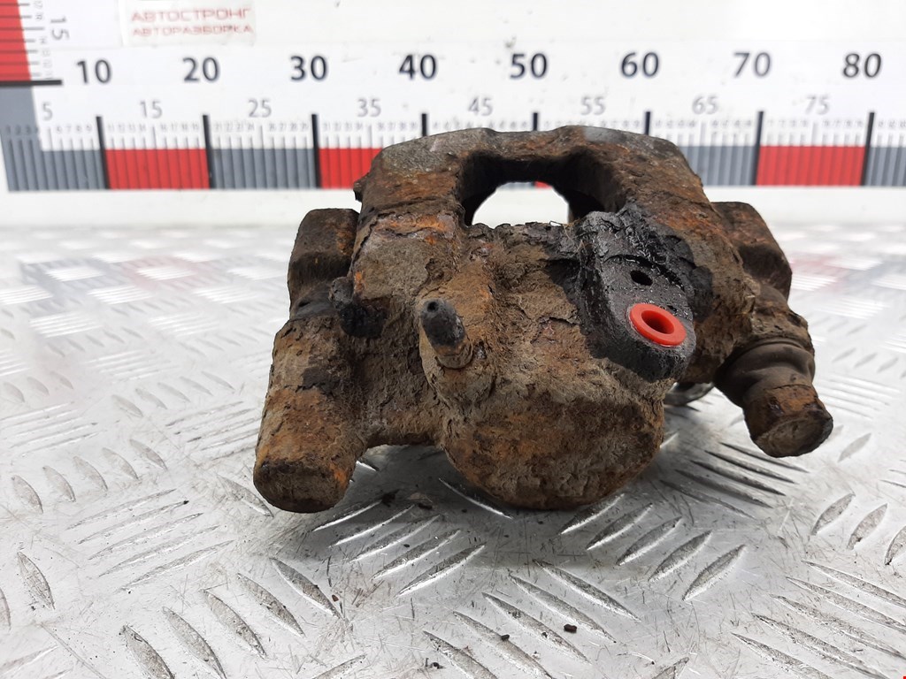 Суппорт задний левый TOYOTA Prius II XW20 2003-2012