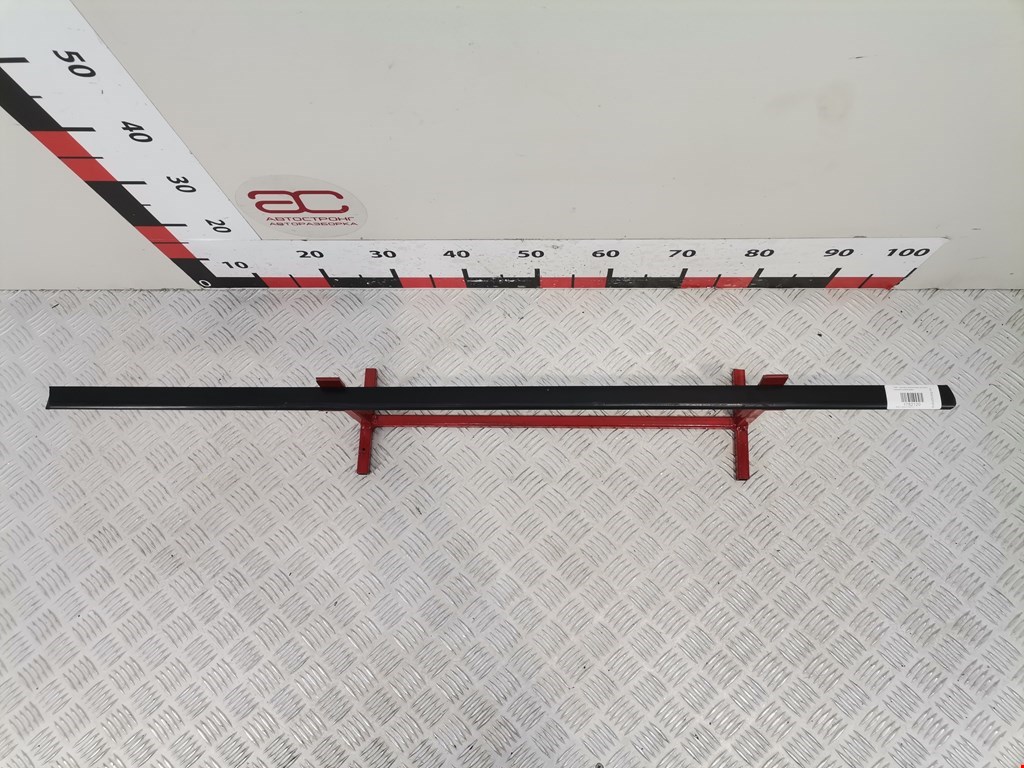 Накладка декоративная (молдинг) двери передней правой BMW 3-Series (E46) (1998-2007)