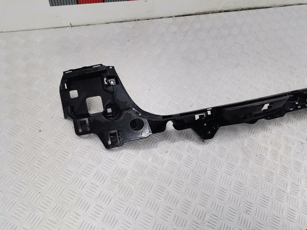 Кронштейн заднего бампера центральный BMW 5er 5 серия F10/F11/F07 2009-2017