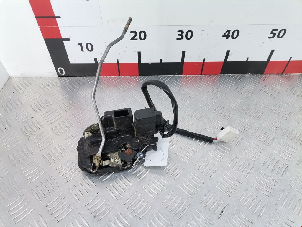 Замок двери передней правой MAZDA Xedos 6 1992-1999