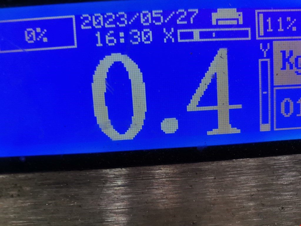 Кронштейн заднего бампера центральный VOLKSWAGEN Touareg 2002-2010