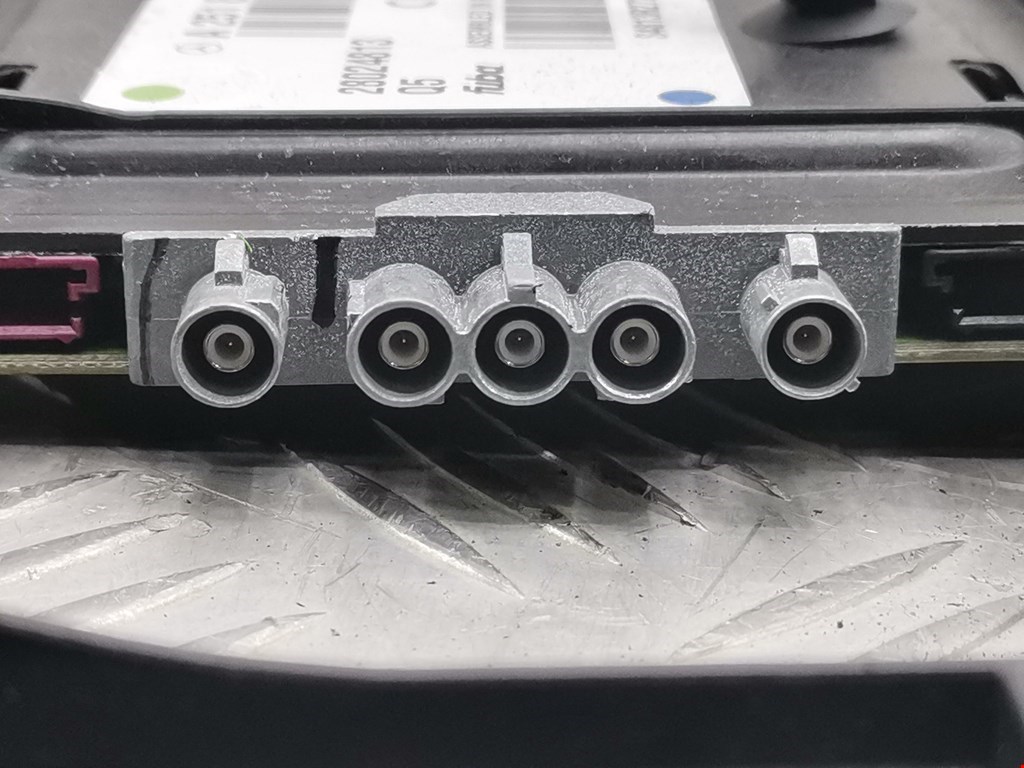 Усилитель антенны MERCEDES-BENZ M-Class W164 ML 2005-2011