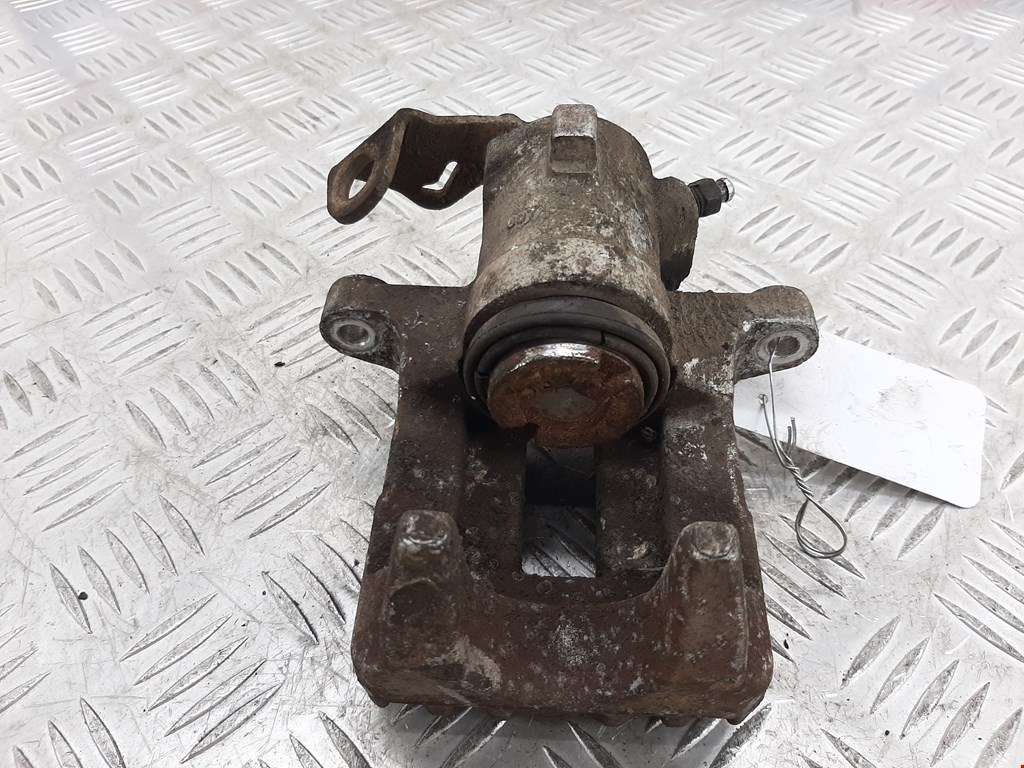 Суппорт задний левый VOLKSWAGEN Golf IV 1997-2003