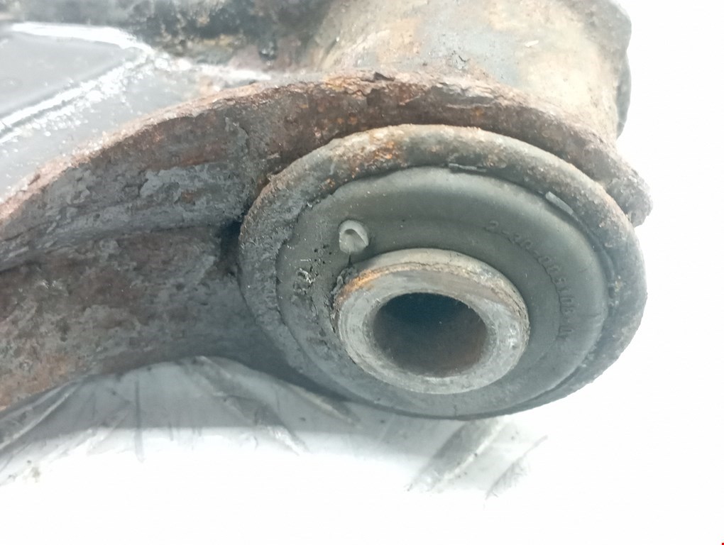 Рычаг передний левый VOLKSWAGEN Golf III 1991-1997