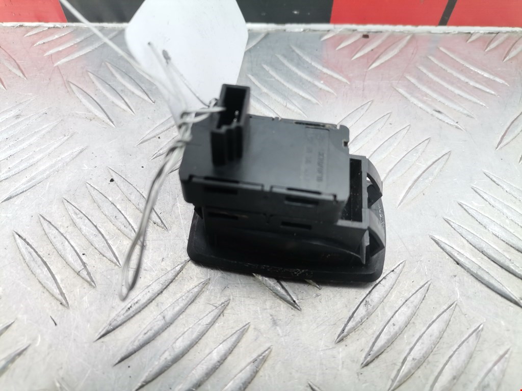 Кнопка стеклоподъемника BMW 3er E90/E91 2005-2012