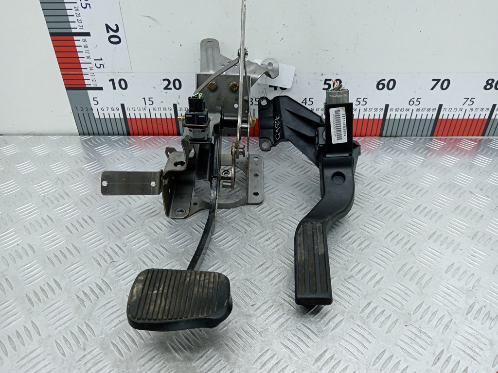 Блок педалей (педальный узел) FORD Mondeo III 2000-2007