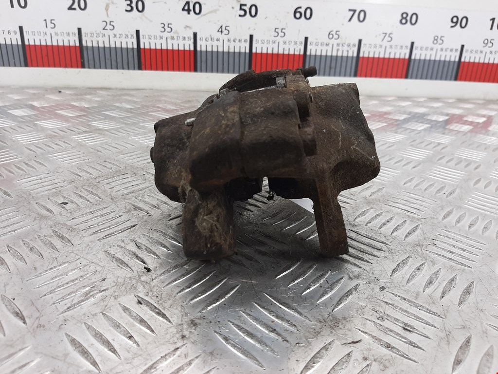 Суппорт задний левый VOLVO S70 1997-2000