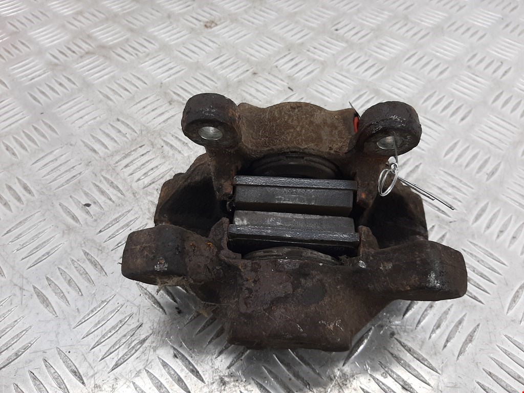 Суппорт задний левый VOLVO S70 1997-2000