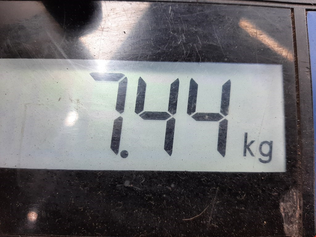 Амортизатор передний правый MITSUBISHI L200 KB 2006-2015