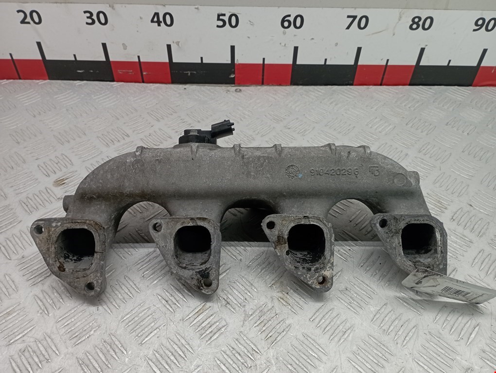 Коллектор впускной JEEP Cherokee XJ 1984-2001