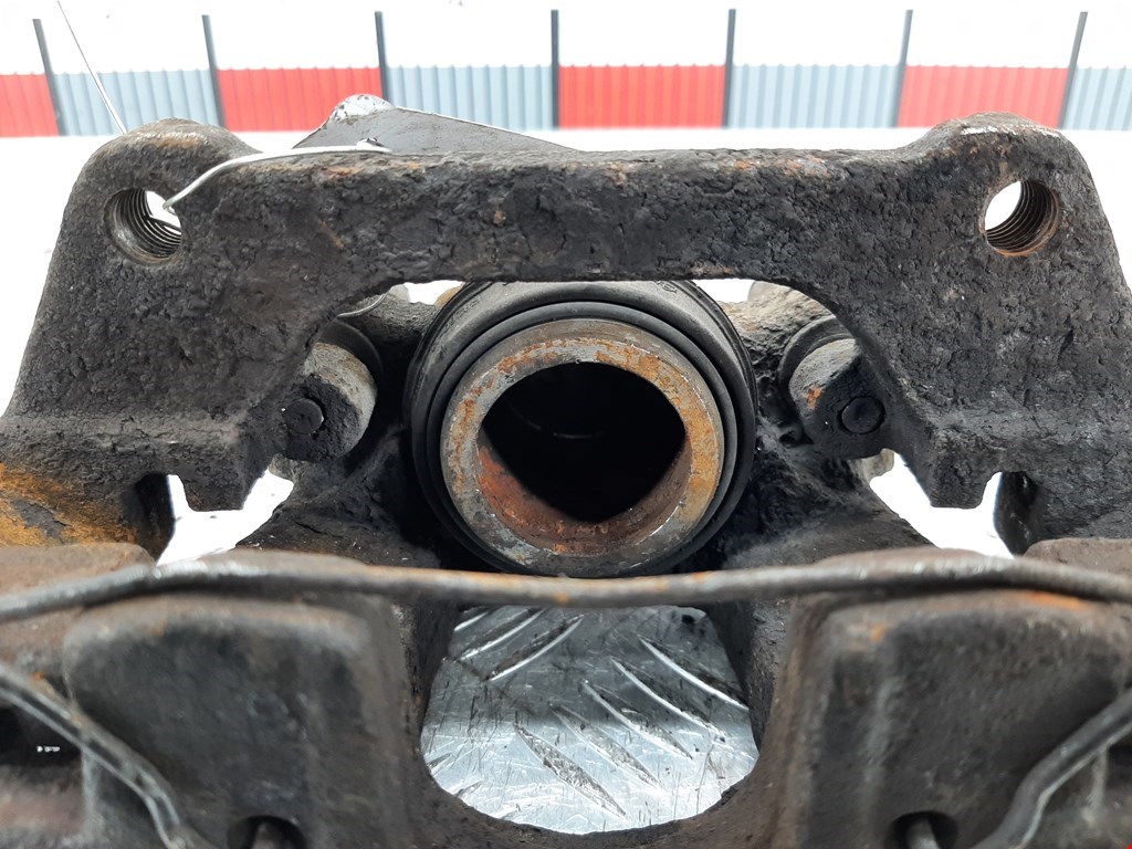 Суппорт передний правый MINI Hatch R50/R53 3-door 2001-2006