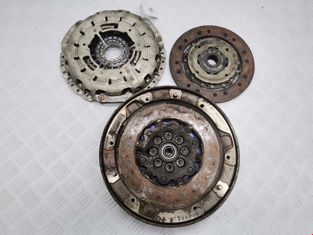 Маховик (демпфер сцепления) BMW 1er E81\E87 2004-2011