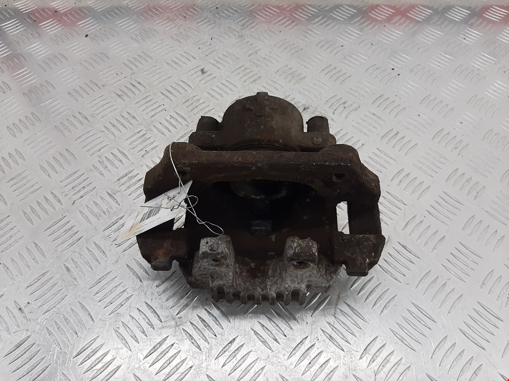 Суппорт передний правый BMW 3er E90/E91 2005-2012