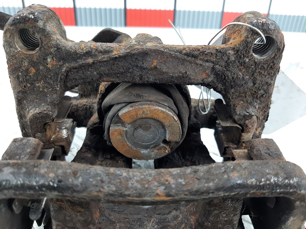 Суппорт задний правый FORD Mondeo IV 2007-2015