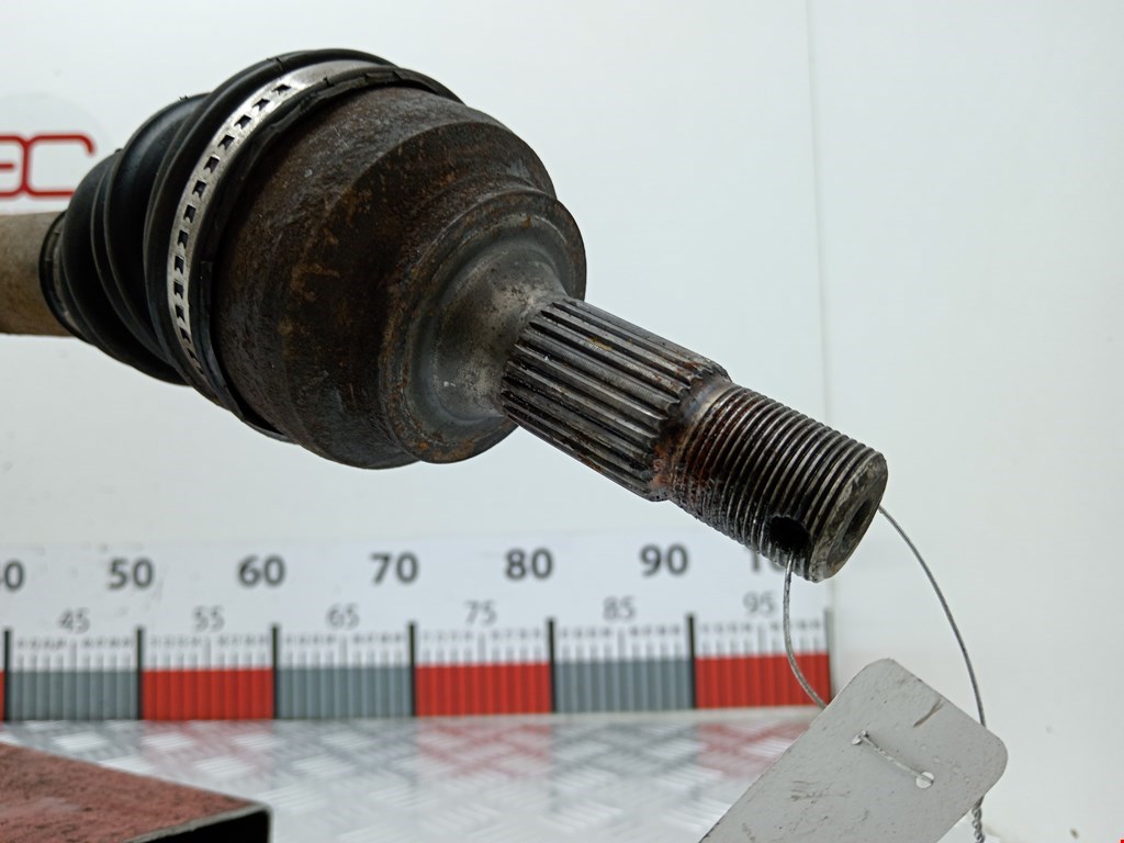 Полуось (привод, приводной вал) передняя правая CITROEN Berlingo 1996-2012