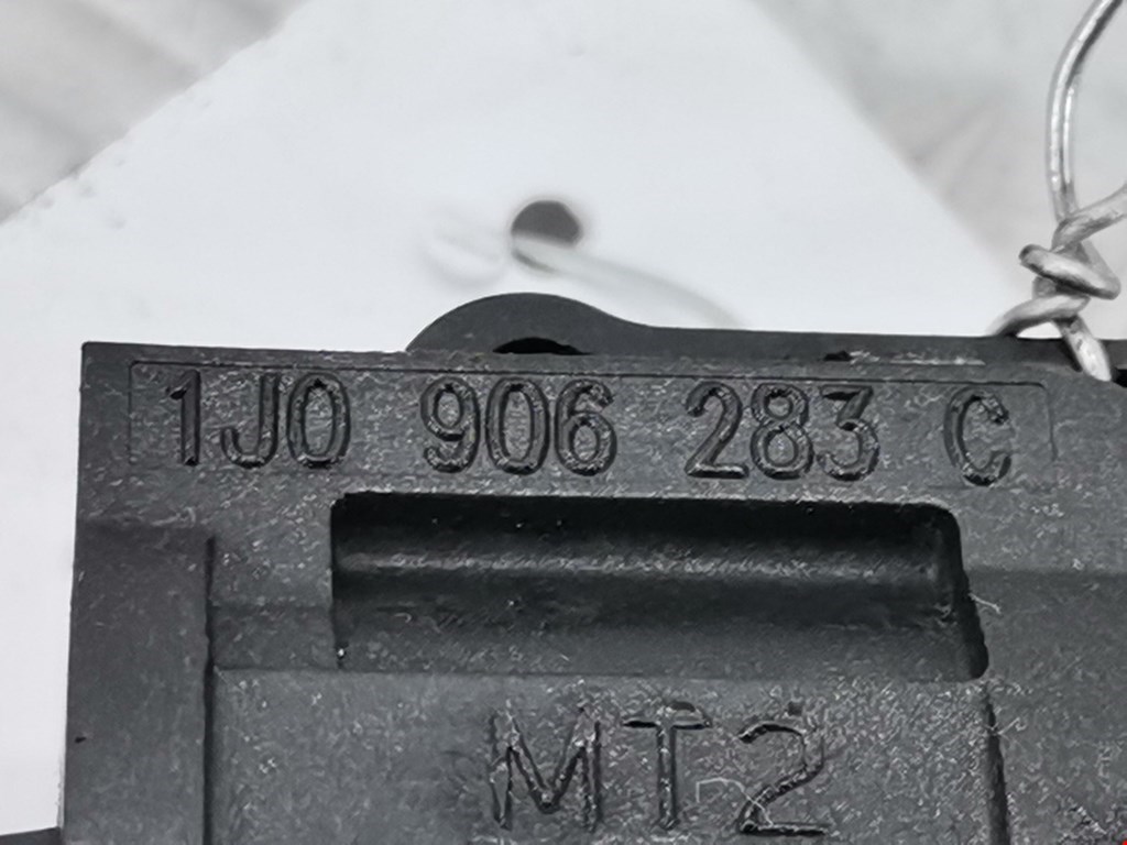 Клапан электромагнитный VOLKSWAGEN Golf IV 1997-2003