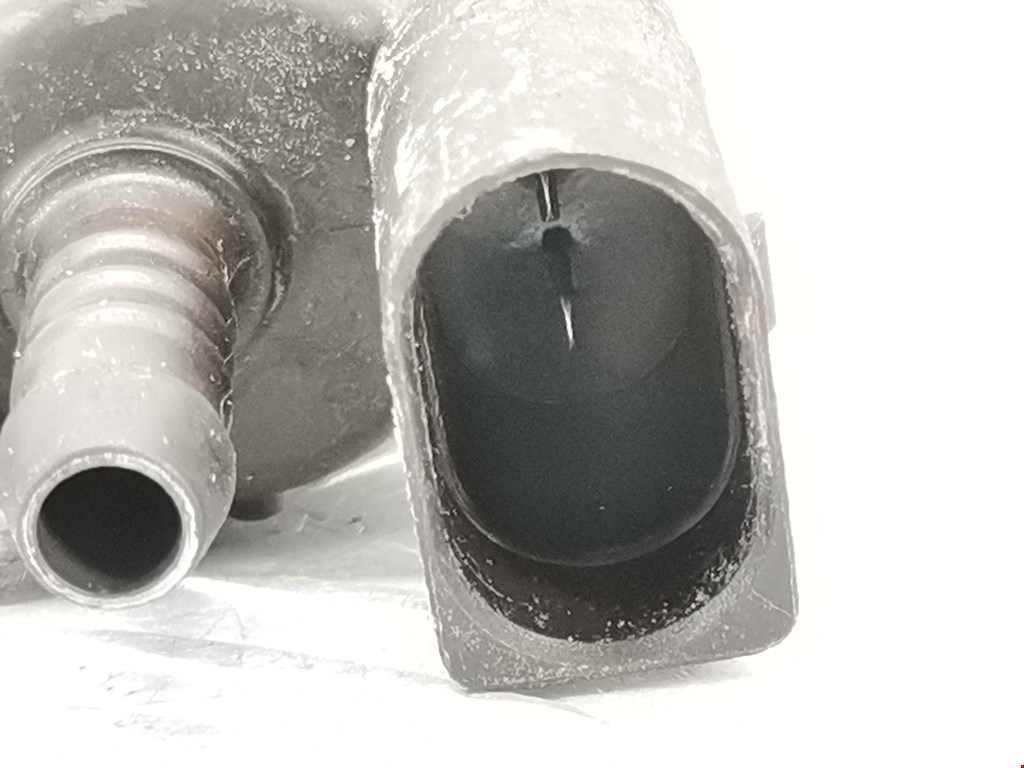 Клапан вентиляции топливного бака AUDI A6 C6 2004-2010