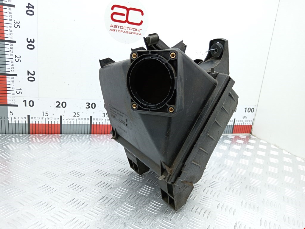 Корпус воздушного фильтра AUDI A4 B5 1995-2001