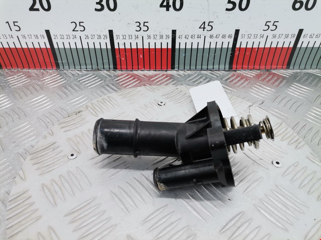 Корпус термостата FORD Focus II 2005-2011