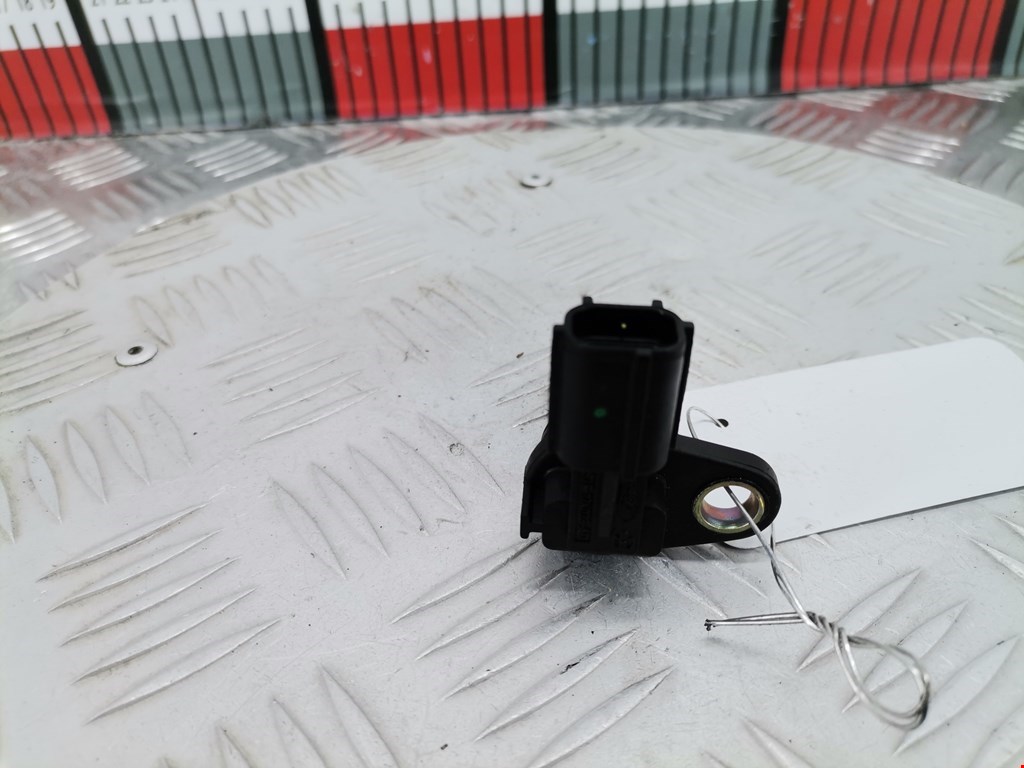 Датчик положения распредвала FORD Focus II 2005-2011