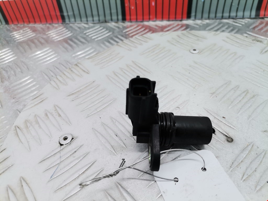 Датчик положения распредвала FORD Focus II 2005-2011