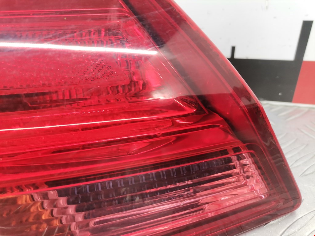 Фонарь задний внутренний левый OPEL Insignia 2008-2017