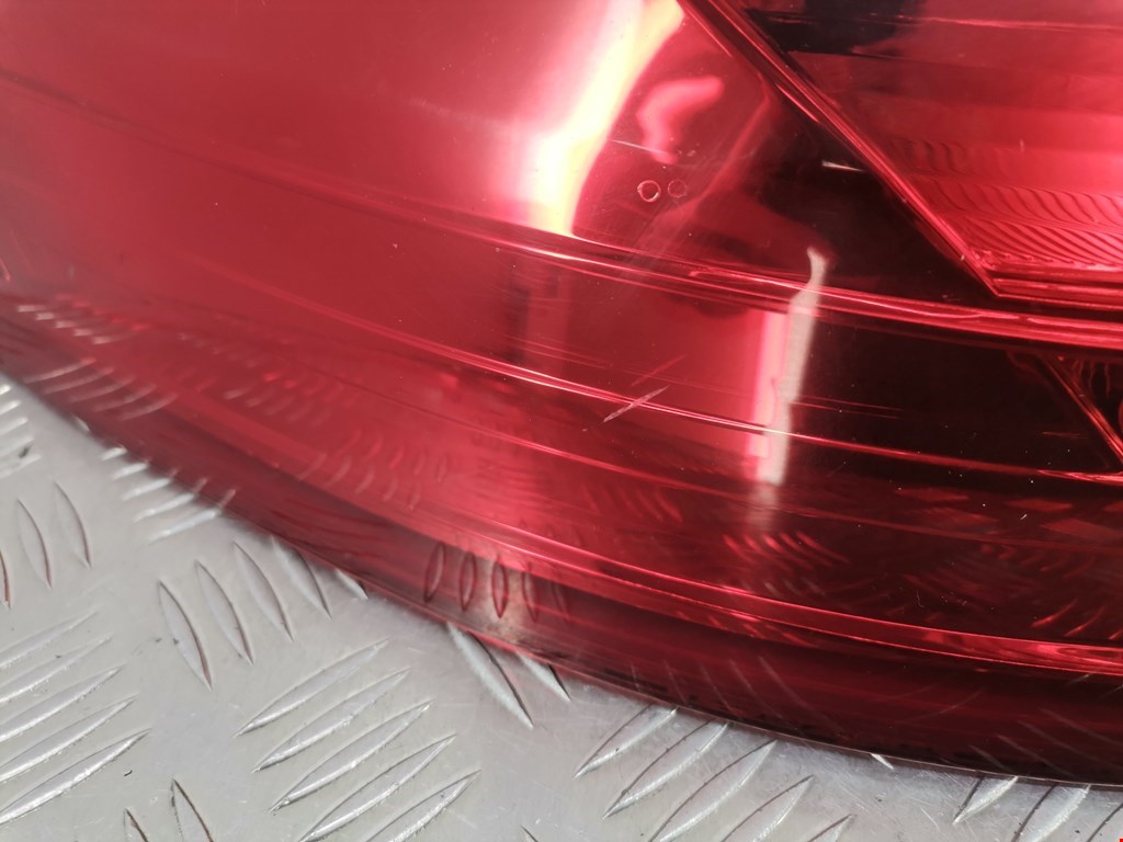 Фонарь задний внутренний левый OPEL Insignia 2008-2017